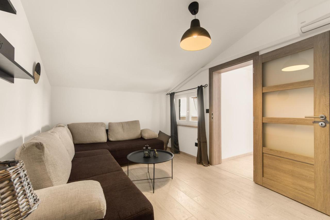 Apartman Dobrec Poreč Extérieur photo
