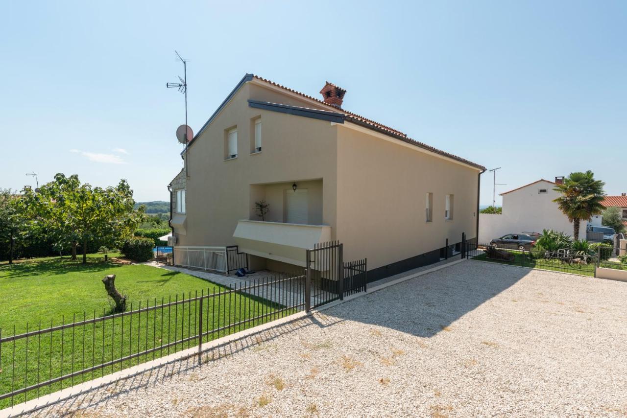Apartman Dobrec Poreč Extérieur photo